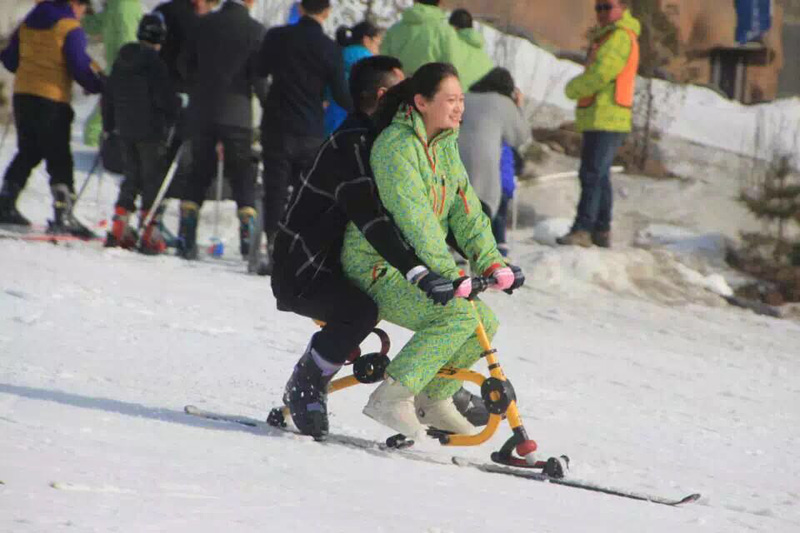 雪地自行車